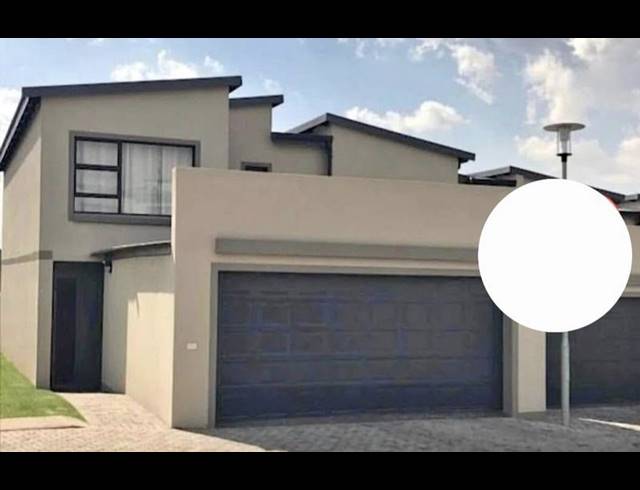 3 BEDROOM TOWNHOUSE FOR SALE IN BEN FLEUR